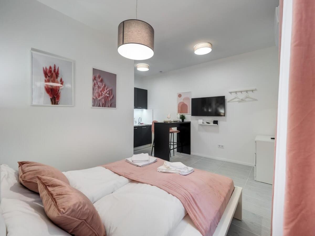 Cute Central Studio With Ac Budapeszt Zewnętrze zdjęcie